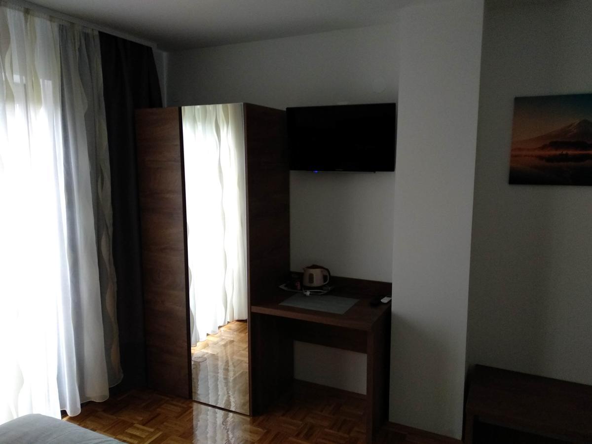 Villa Lucija โพลยานัค ภายนอก รูปภาพ